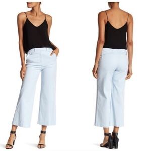 Theory Nadeema Relaxed Chino Pants Size 8, light blue capri Wide Leg, Cotton.